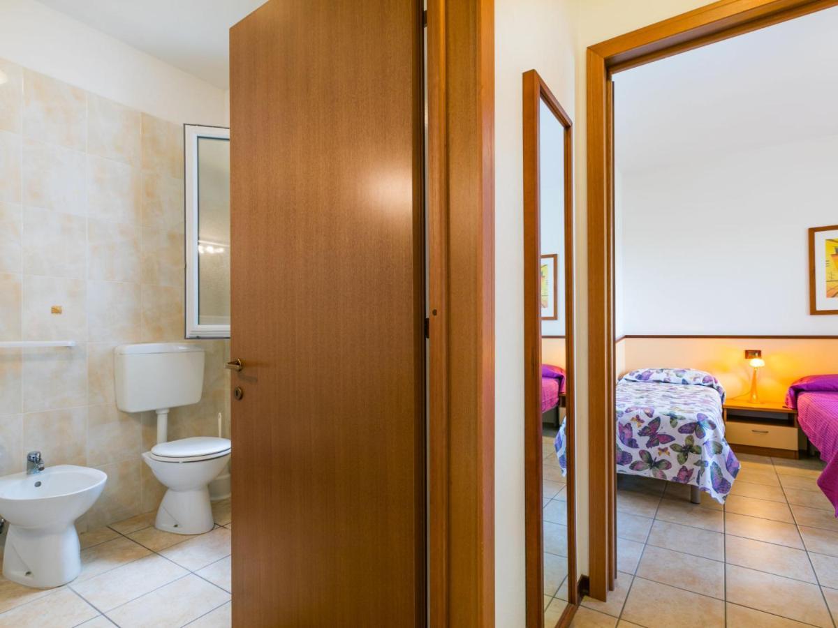Apartment Robinia-Pinetine-4 By Interhome Дуна-Верде Экстерьер фото